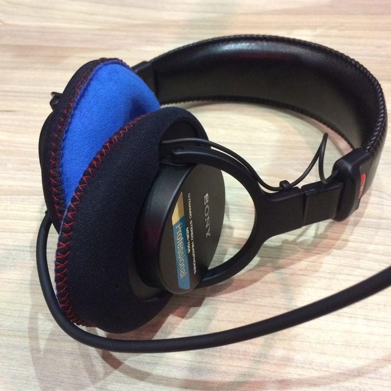 CanSkins for your Sony MDR7506